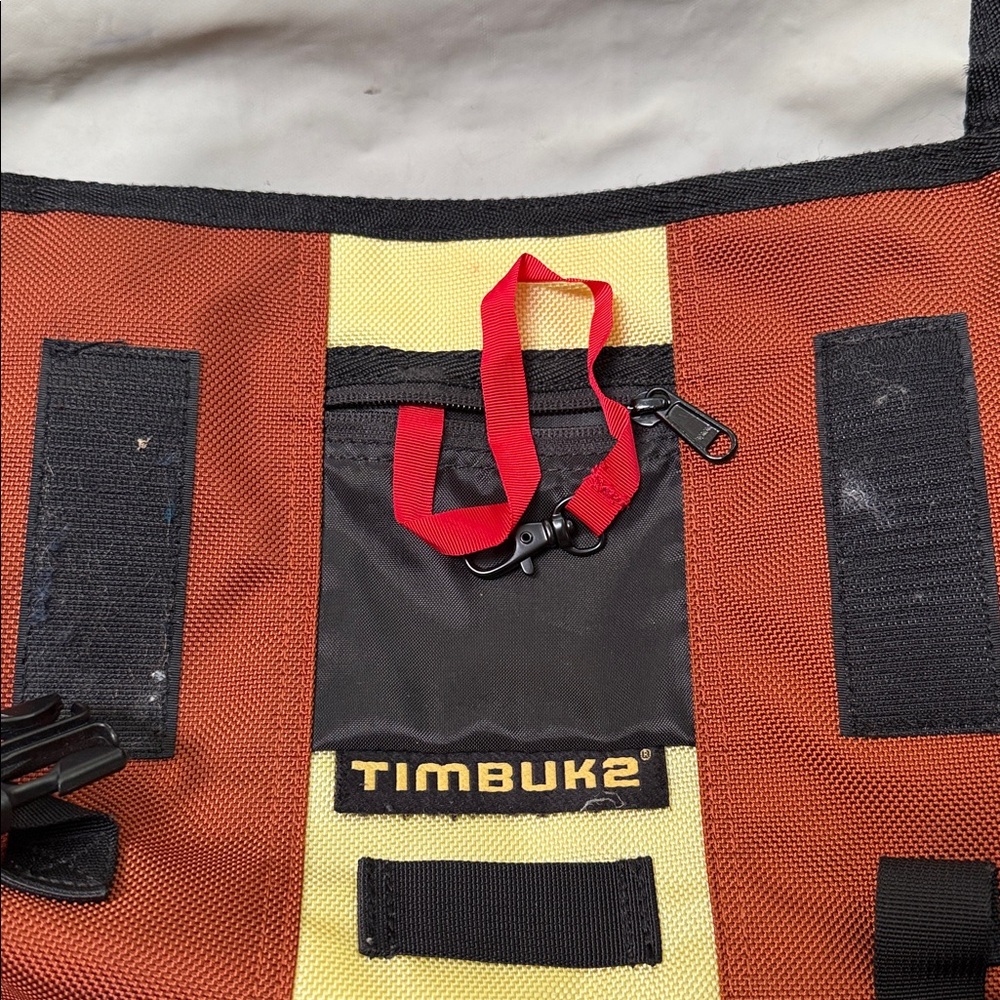Timbuk2 messenger bag - Picture 3 of 6